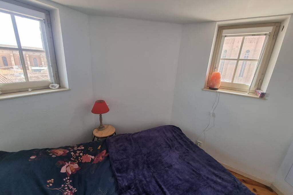 Appartement Exceptionnel 4 Etoiles Hyper Centre Albi 65 M2 Au 4Eme Etage Sans Ascenseur Avec Une Tour Du 12Eme Siecle ภายนอก รูปภาพ